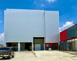 Cold Meat
Use: Industrial - Food Plant
Size: 13,724 sq ft
Clear Height: 40 ft