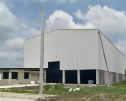 North Distribution Plant
Use: Industrial - Distribution Plant
Size: 80,729 sq ft
Clear Height: 39 ft
