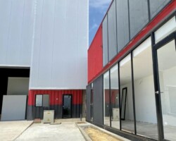 Cold Meat
Use: Industrial - Food Plant
Size: 13,724 sq ft
Clear Height: 40 ft