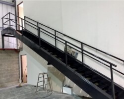 Century Trade
Use: Industrial - Trade Center
Size: 18,229 sq ft
Clear Height: 39 ft - 53 ft